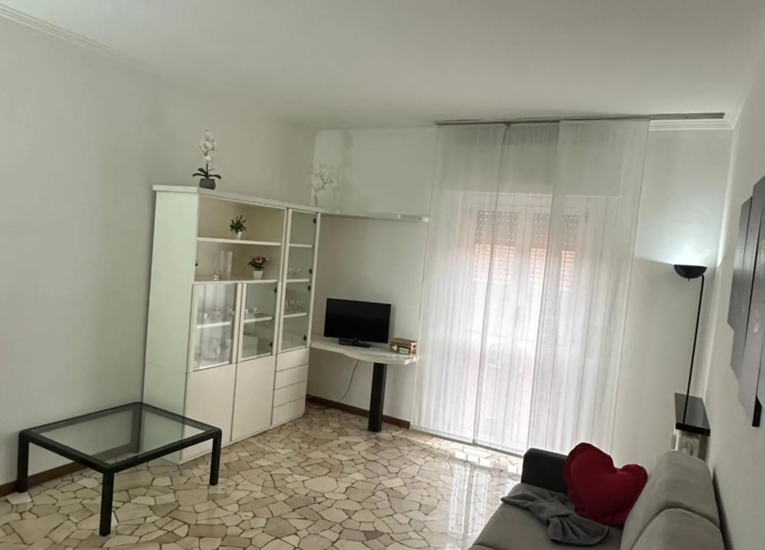 Orchidea Apartment Lecco contacts
